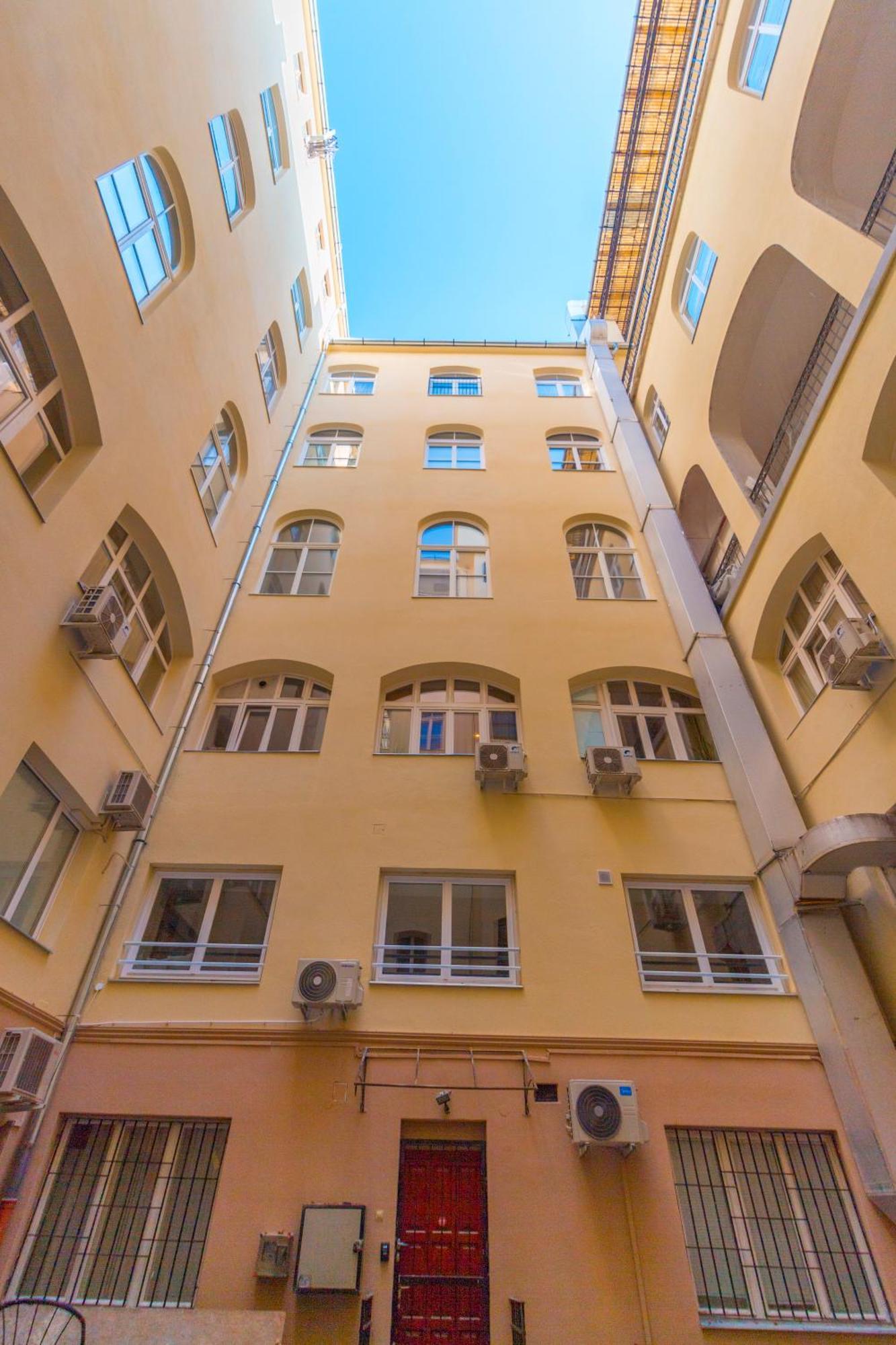 Heart Of Budapest Apartment Budapeste Exterior foto